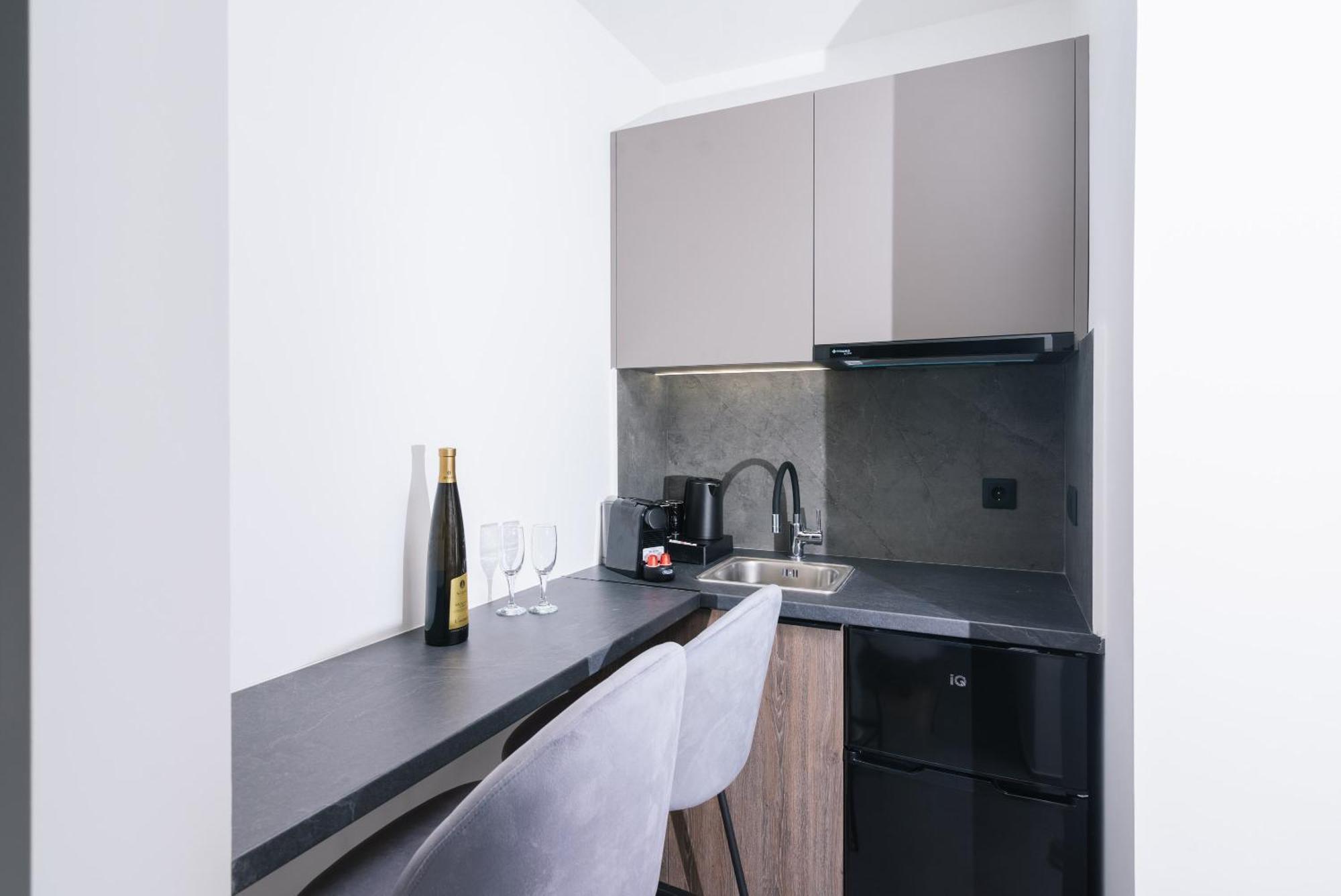 Alcyone Studios And Apartments Heraklion  Екстер'єр фото