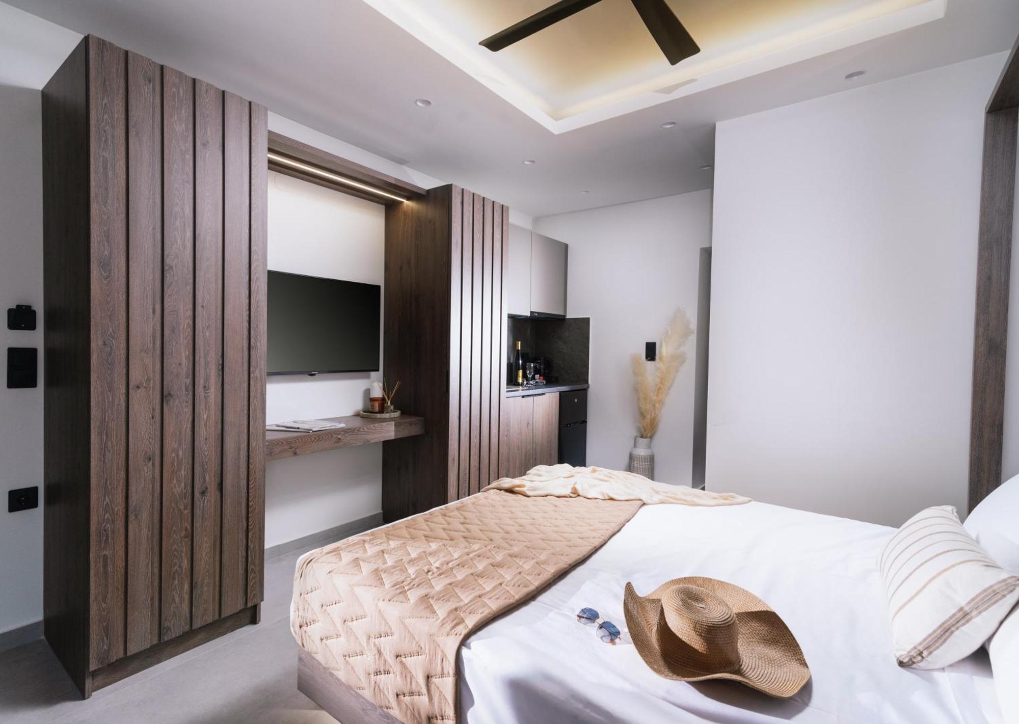 Alcyone Studios And Apartments Heraklion  Екстер'єр фото