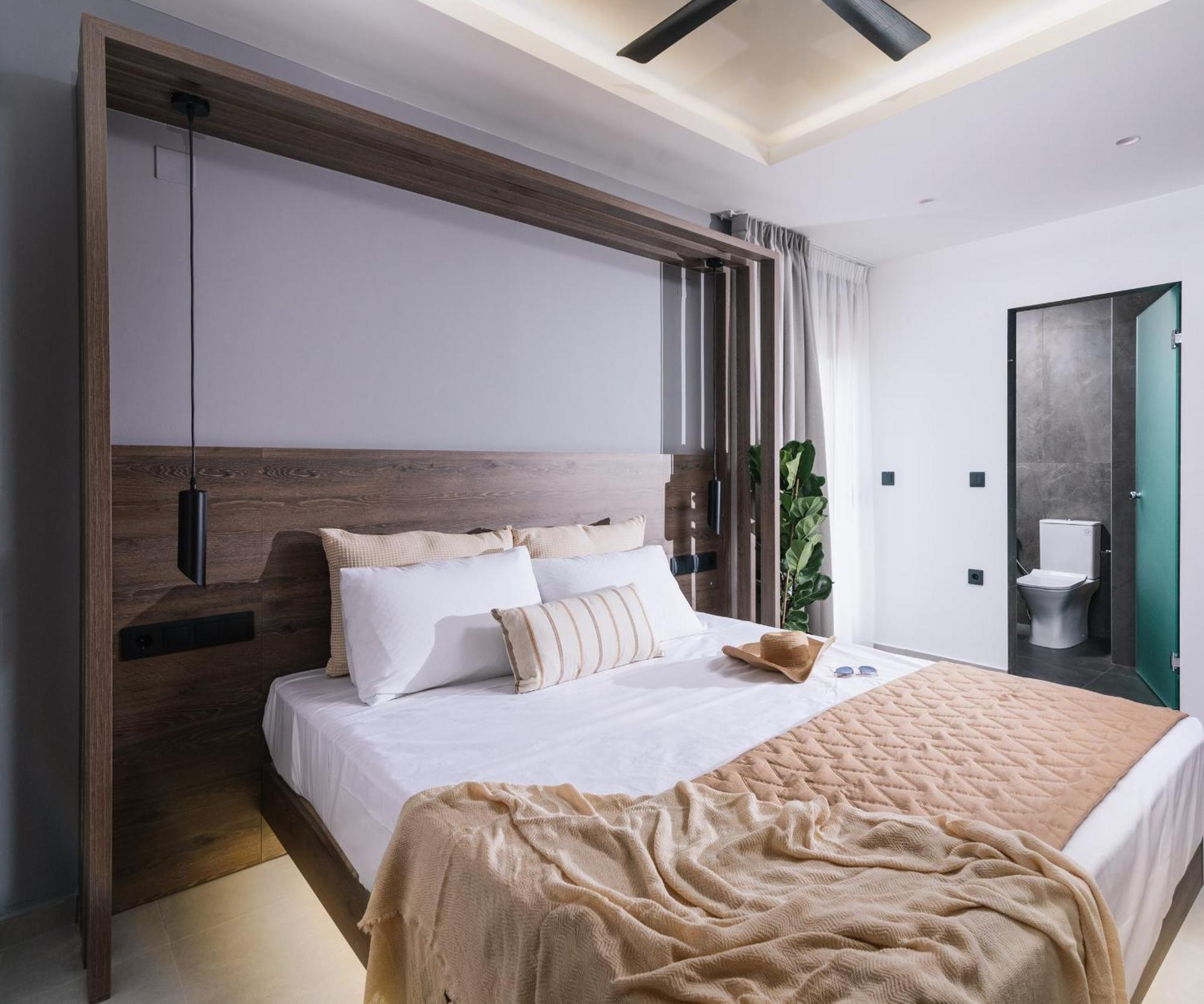 Alcyone Studios And Apartments Heraklion  Екстер'єр фото