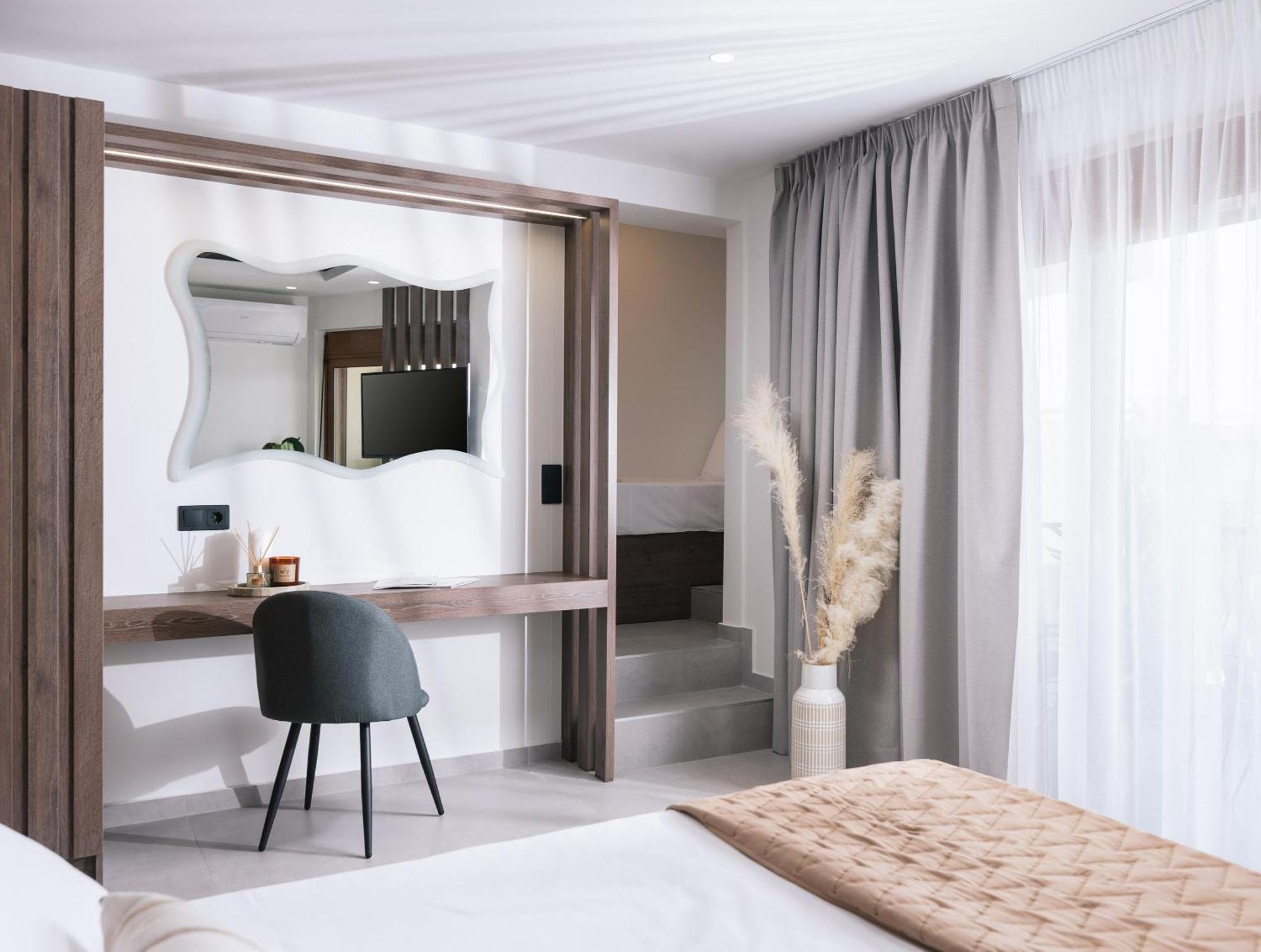 Alcyone Studios And Apartments Heraklion  Екстер'єр фото