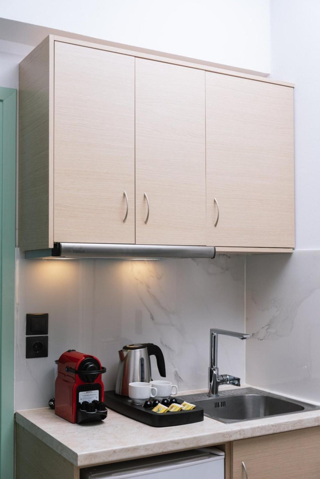 Alcyone Studios And Apartments Heraklion  Екстер'єр фото